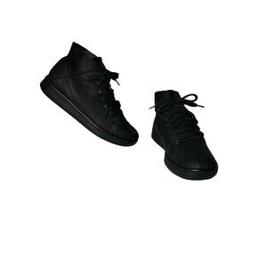 EILEEN FISHER Women’s Game 2 Black Nubuck Suede Leather Lace High Top Sneaker 7